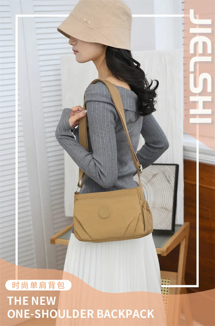 Black Oxford Crossbody Bag Women Lightweight Waterproof — feature 1