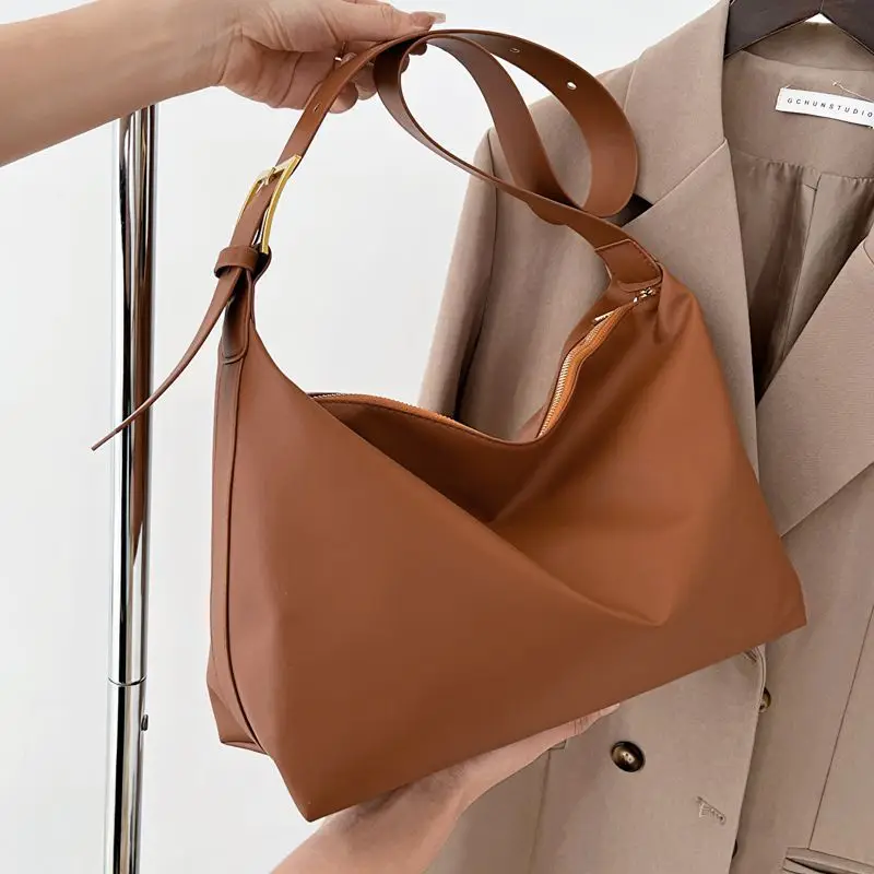 Women's Large Capacity Korean Style Shoulder Bag Brown - Image 4