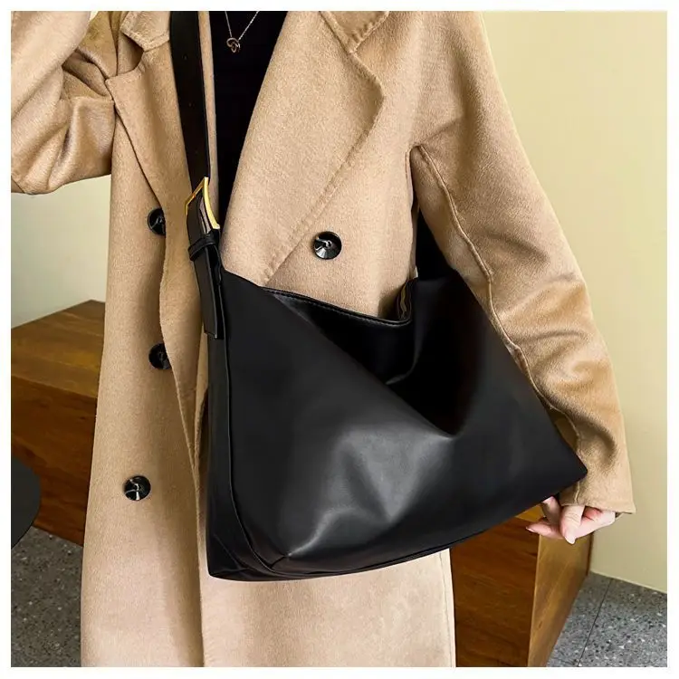 Women's Large Capacity Korean Style Shoulder Bag Brown — feature 8