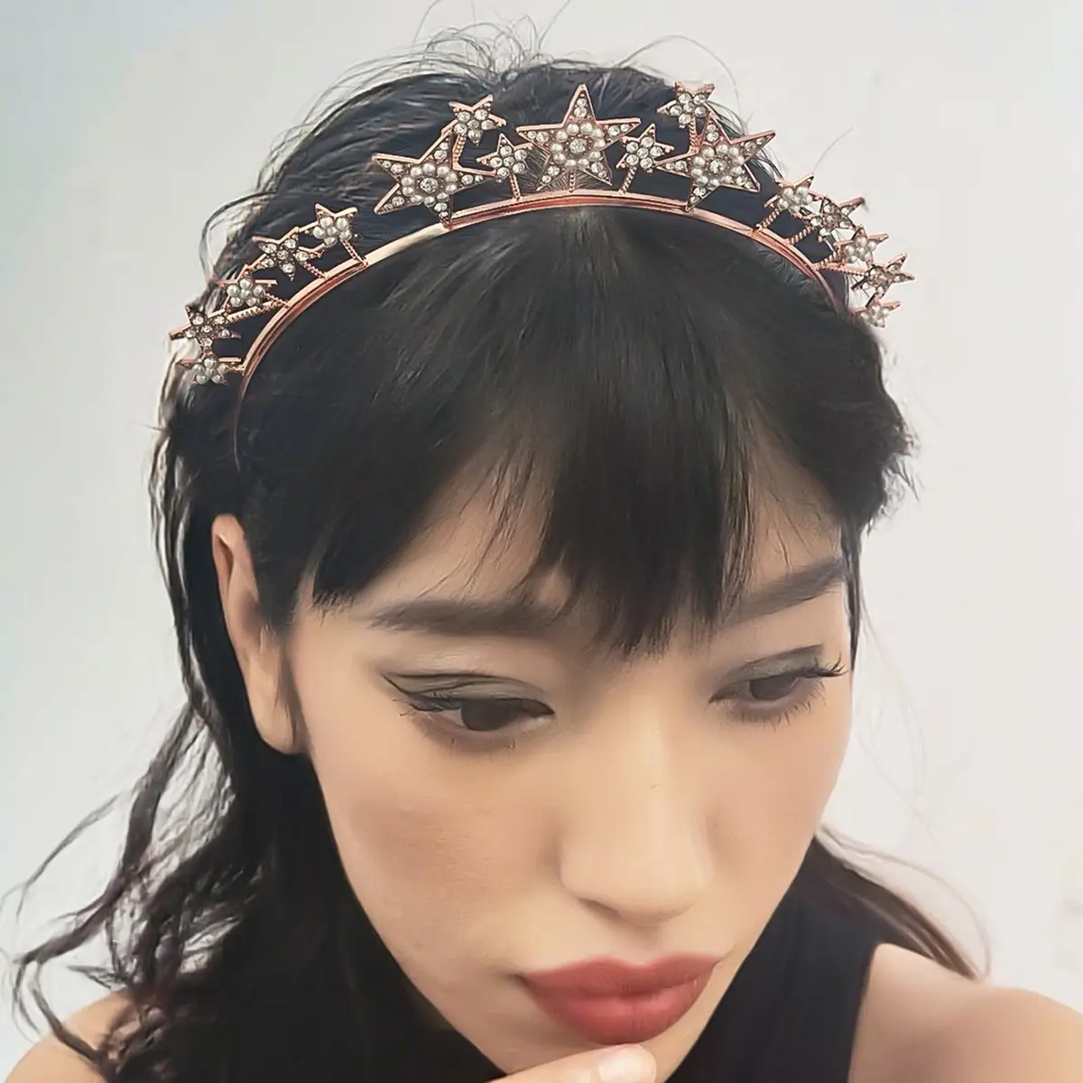 European Rhinestone Star Headband for Festive Parties — feature 3