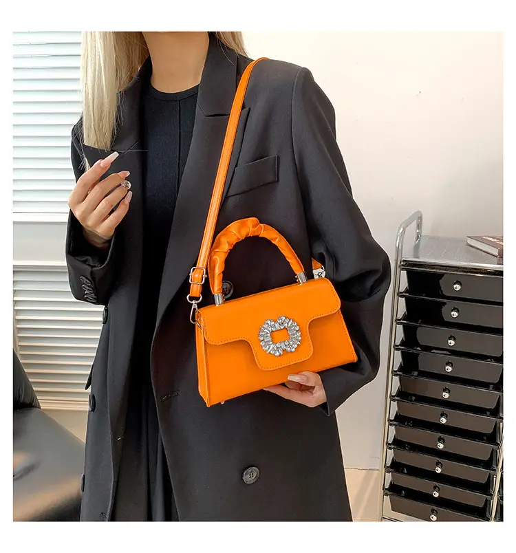 2024 New Guofeng Gem Handbag Women's Western Style — feature 18