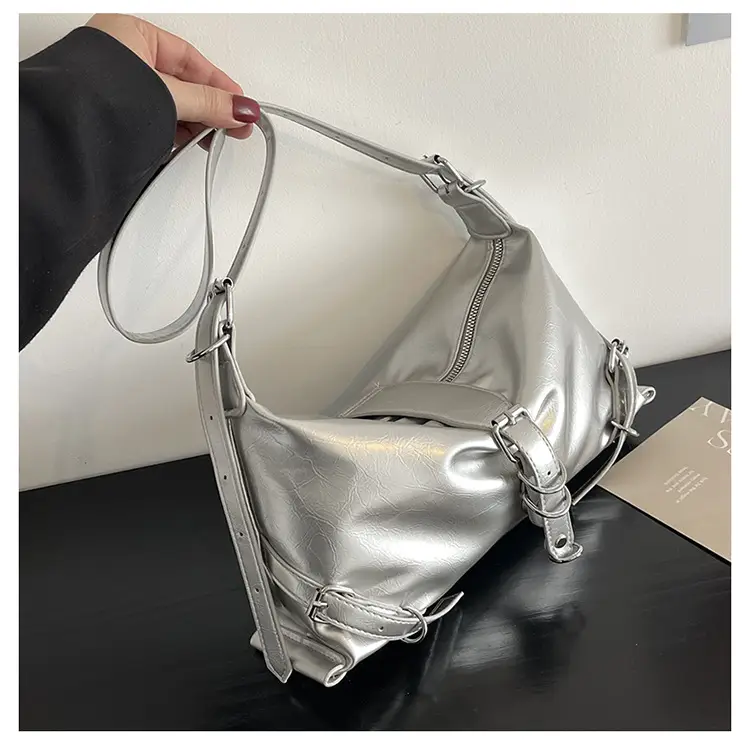 Silver PU Textured Shoulder Bag for Women 2024 Spring New Arrival - Image 7