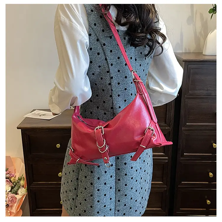 Silver PU Textured Shoulder Bag for Women 2024 Spring New Arrival — feature 24