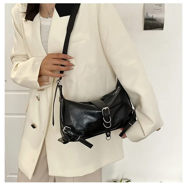 Silver PU Textured Shoulder Bag for Women 2024 Spring New Arrival — feature 26