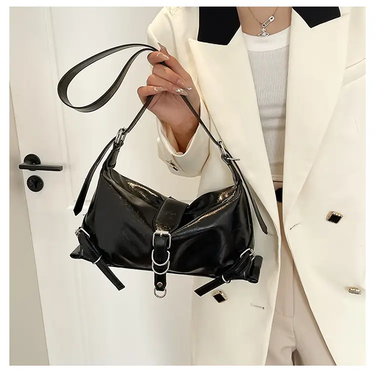 Silver PU Textured Shoulder Bag for Women 2024 Spring New Arrival — feature 27