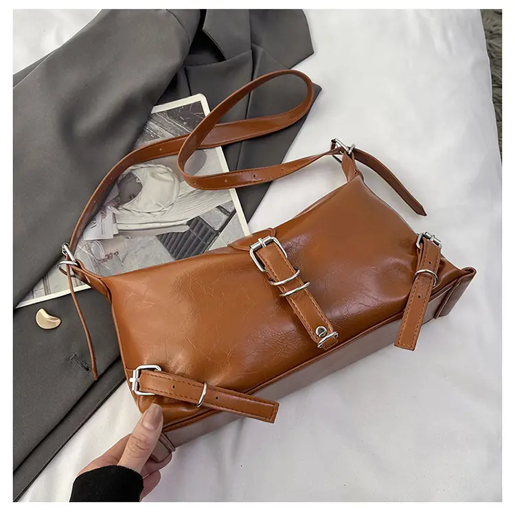 Silver PU Textured Shoulder Bag for Women 2024 Spring New Arrival - Image 3