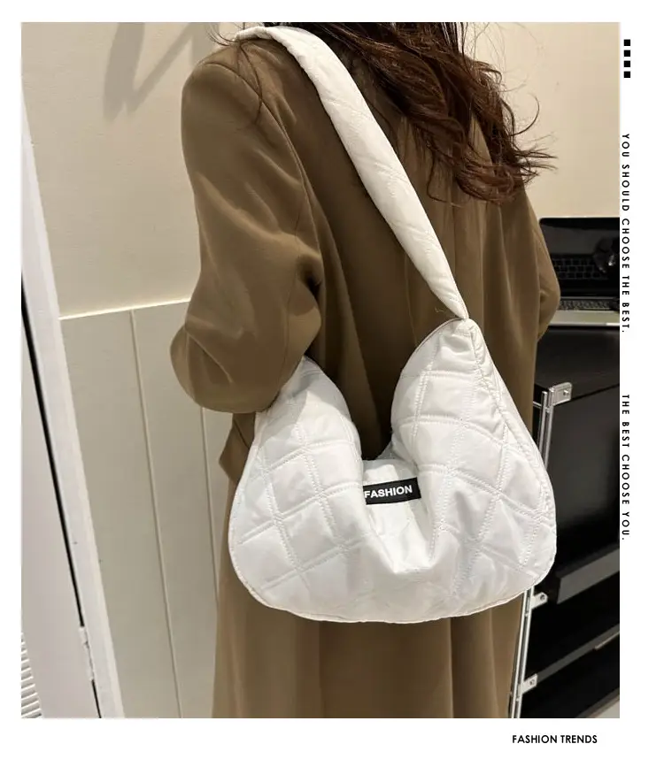 White Quilted Women's Shoulder Bag 2024 Winter — feature 1
