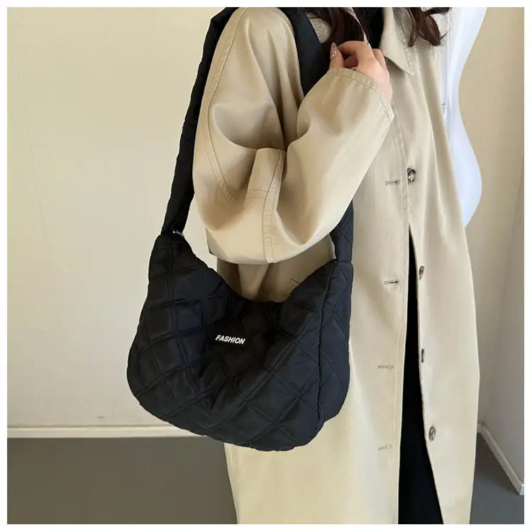 White Quilted Women's Shoulder Bag 2024 Winter — feature 12