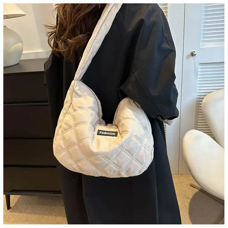 White Quilted Women's Shoulder Bag 2024 Winter — feature 22