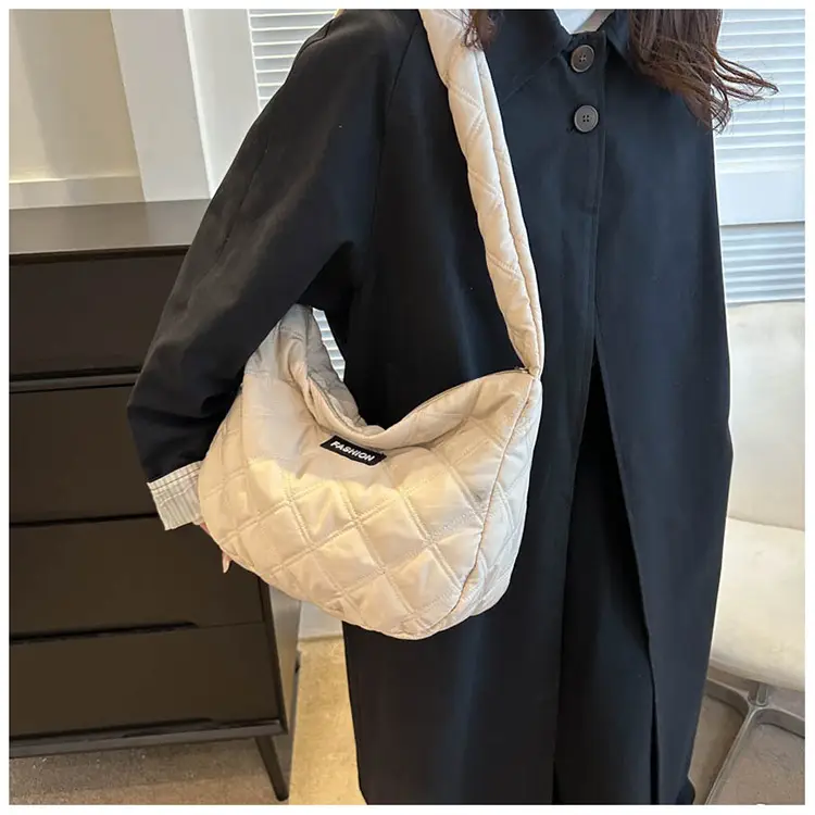 White Quilted Women's Shoulder Bag 2024 Winter — feature 23