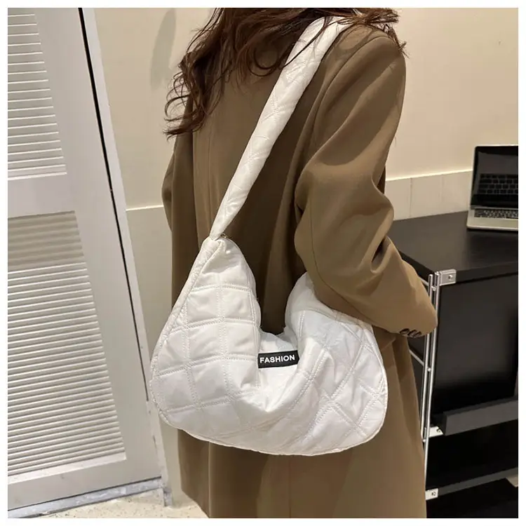 White Quilted Women's Shoulder Bag 2024 Winter — feature 25