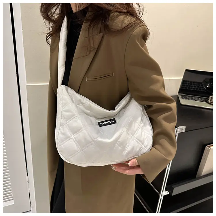 White Quilted Women's Shoulder Bag 2024 Winter — feature 27