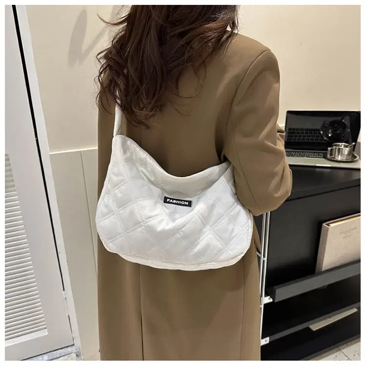 White Quilted Women's Shoulder Bag 2024 Winter — feature 28