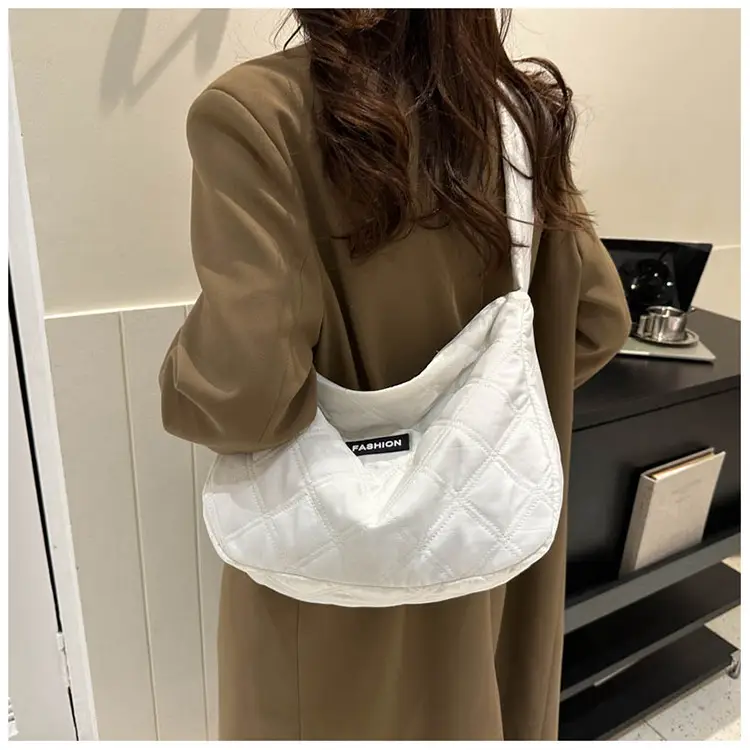 White Quilted Women's Shoulder Bag 2024 Winter — feature 29