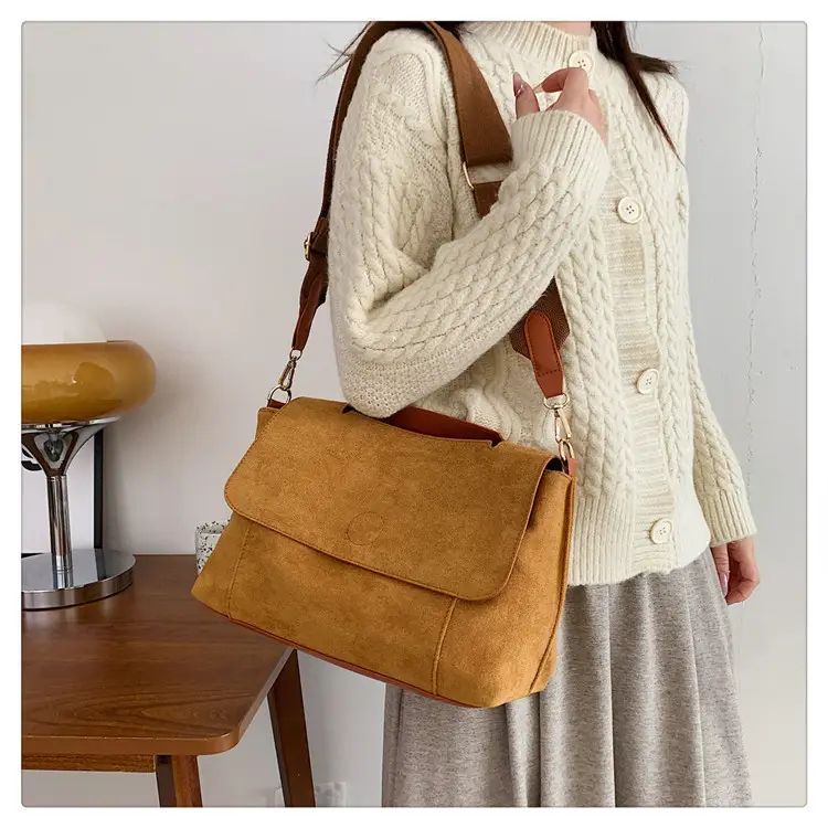 Women's Retro Corduroy Shoulder Bag Tan Large Capacity — feature 15