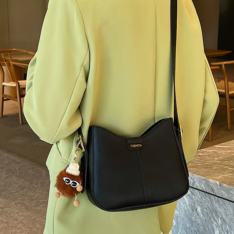 Black Retro Shoulder Bag for Women 2023 Spring Fashion - Image 6