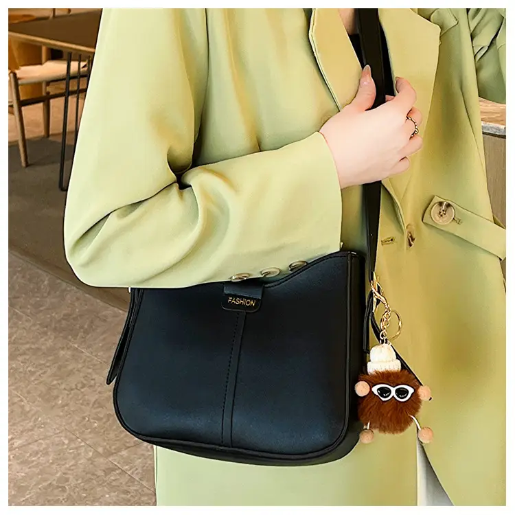 Black Retro Shoulder Bag for Women 2023 Spring Fashion — feature 19