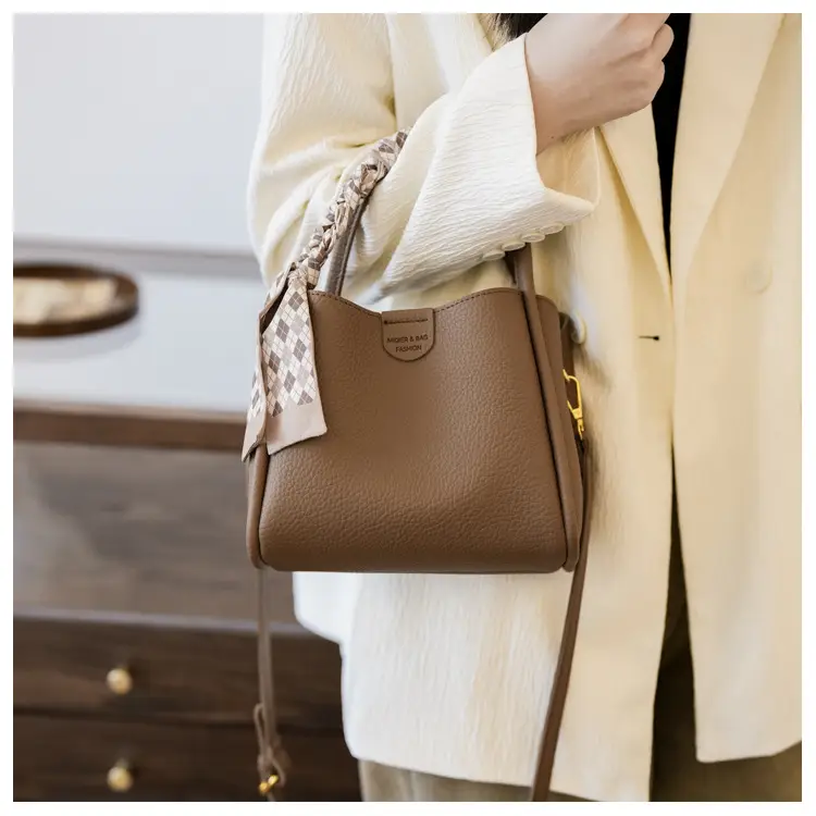 Women's Beige Soft Leather Bucket Bag with Crossbody Strap — feature 13