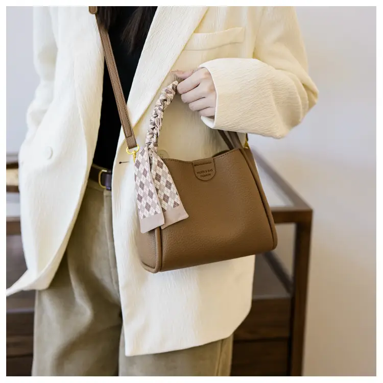 Women's Beige Soft Leather Bucket Bag with Crossbody Strap — feature 17