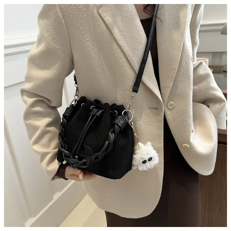 Pink Korean Style Drawstring Shoulder Bag 2024 — feature 11