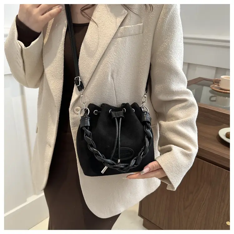 Pink Korean Style Drawstring Shoulder Bag 2024 — feature 12