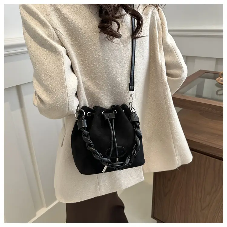Pink Korean Style Drawstring Shoulder Bag 2024 — feature 13