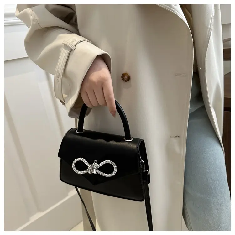 Women's Stylish Heart Bag 2024 Spring New Arrival — feature 13