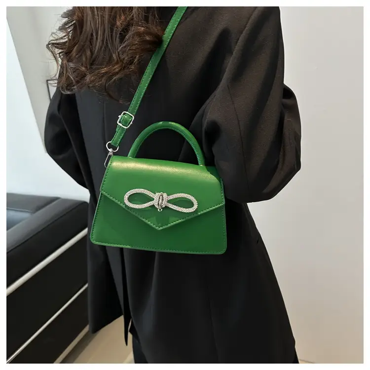 Women's Stylish Heart Bag 2024 Spring New Arrival — feature 17