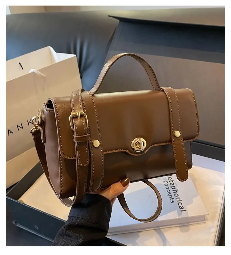 Black Leather Retro Niche Shoulder Crossbody Bag for Women — feature 1