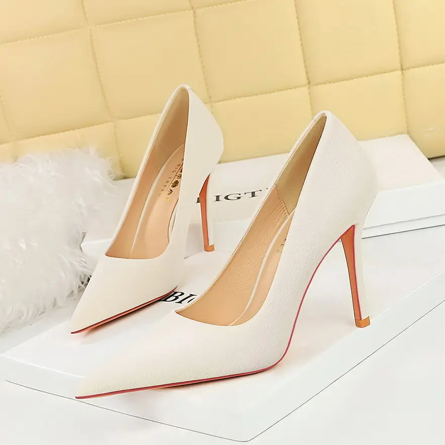 Green Velvet Pointed Heel Women's Shoes