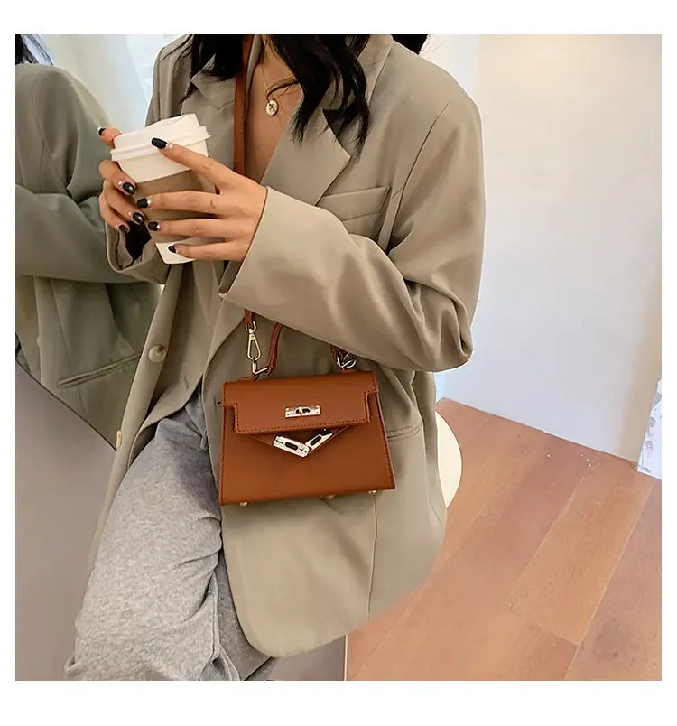 Black Leather Shoulder Crossbody Bag for Women 2024 — feature 10