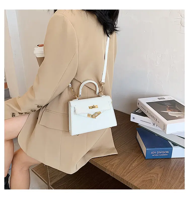 Black Leather Shoulder Crossbody Bag for Women 2024 — feature 12