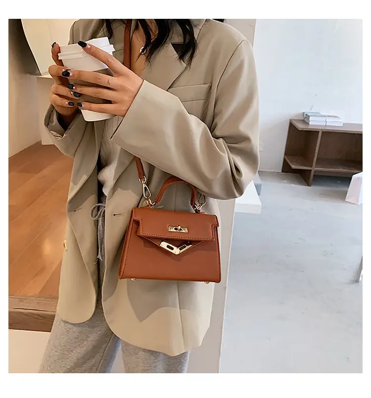 Black Leather Shoulder Crossbody Bag for Women 2024 — feature 9