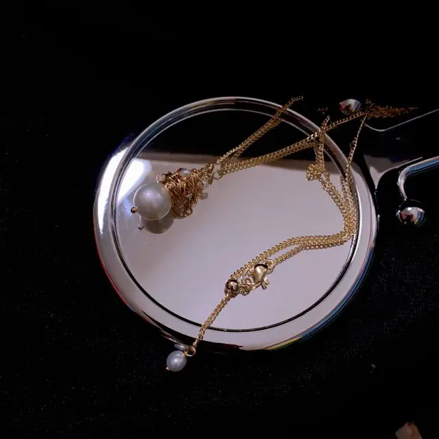 Natural Pearl Necklace with Baroque Design Gold Chain - Image 5