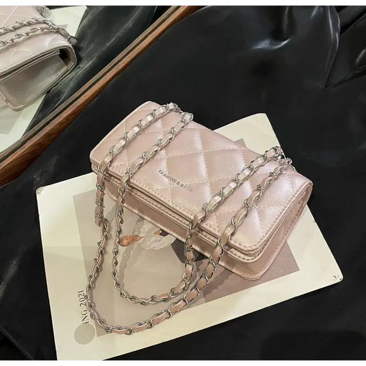 White Quilted Chain Shoulder Bag for Women — feature 15