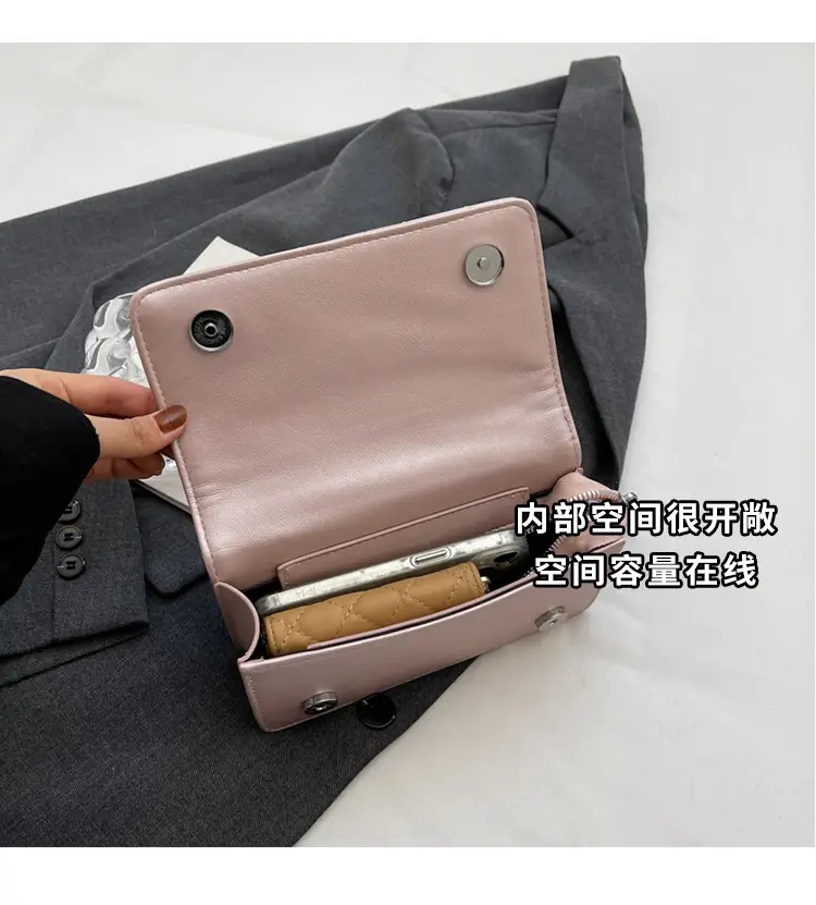 White Quilted Chain Shoulder Bag for Women — feature 8
