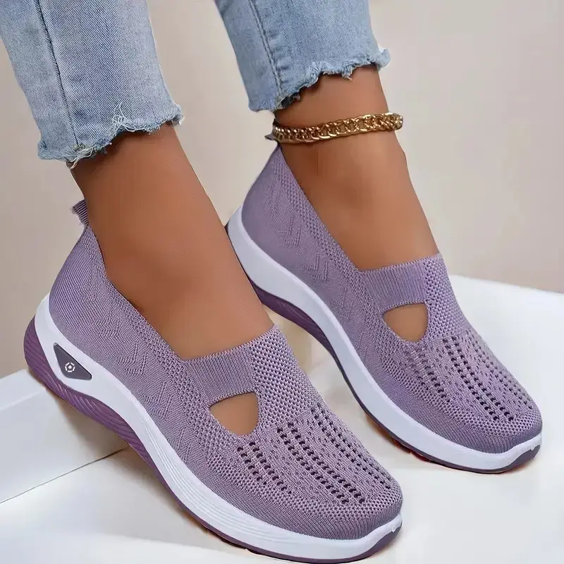 Middle-Aged and Elderly Women's Shoes 2024 Spring Model, Mesh Breathable Soft-Soled Lightweight Shoes for Seniors, Fly-Knit Women's Shoes, Lightweight and Breathable - Image 2