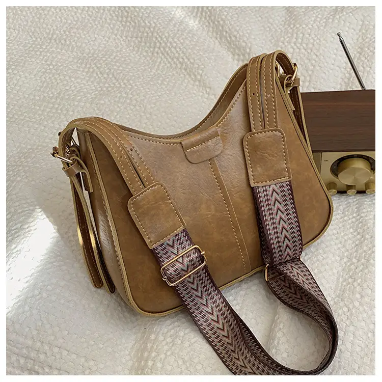 Women's Retro Brown Shoulder Bag with Wide Strap - Image 2