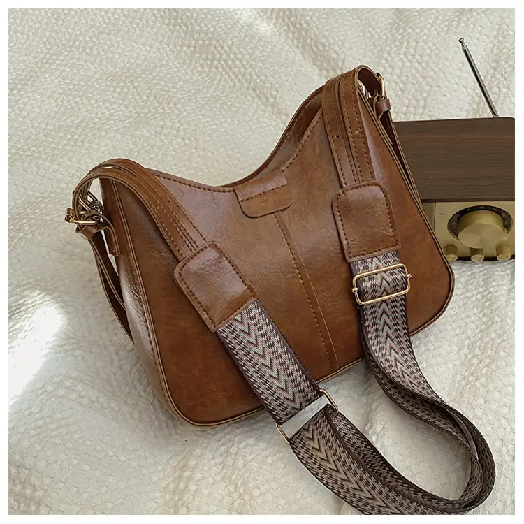 Women's Retro Brown Shoulder Bag with Wide Strap - Image 4