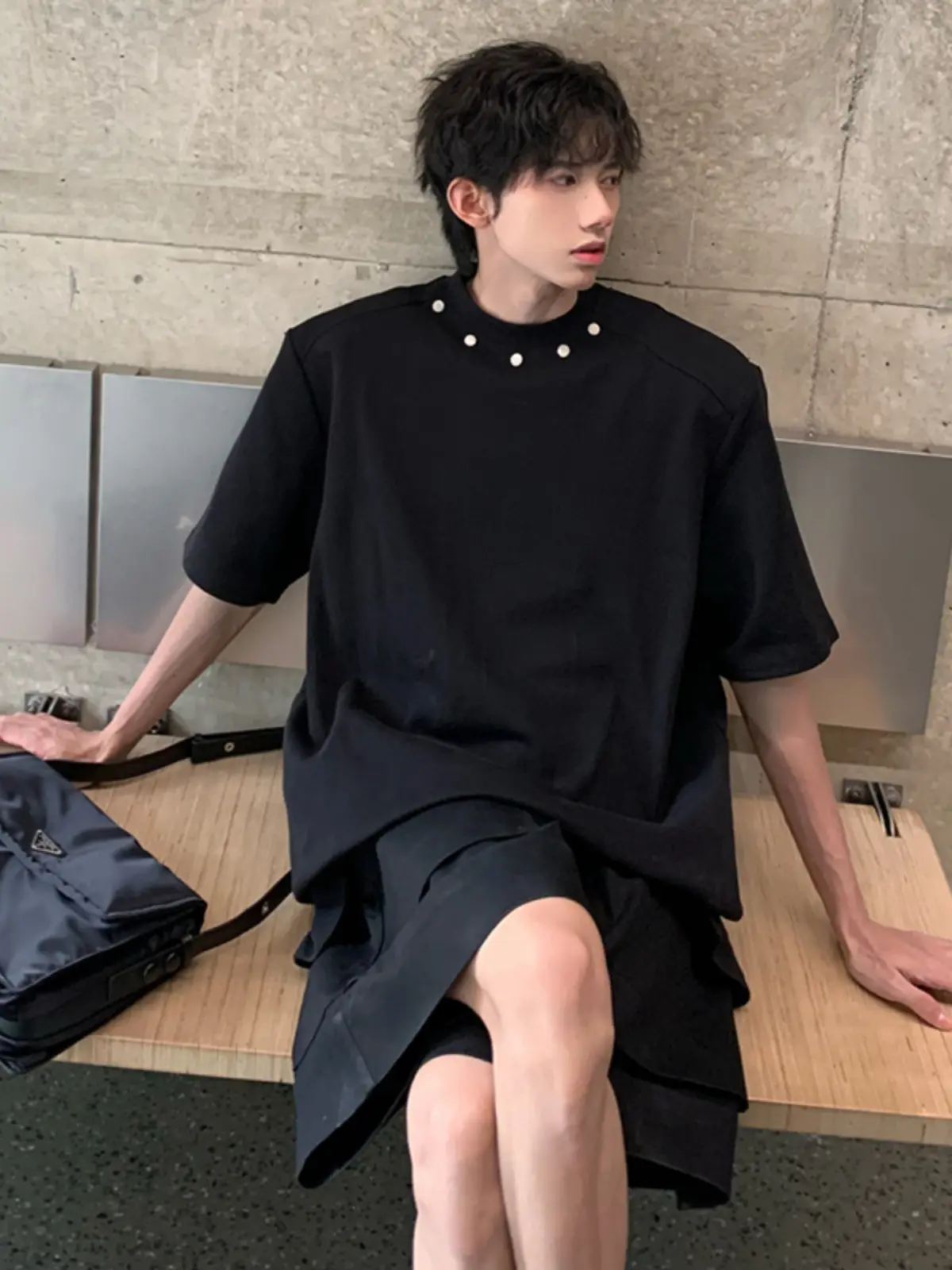 Men Black 5-Piece Sleeve T-Shirt Summer Casual - Image 5