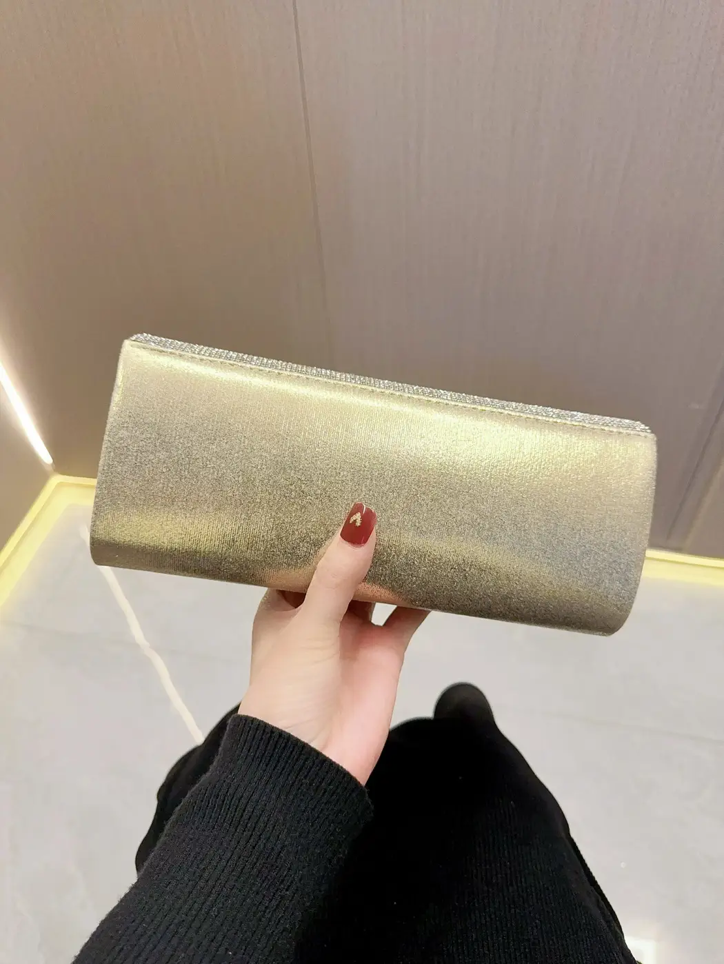 Full Diamond Shiny Clutch Bag for Women