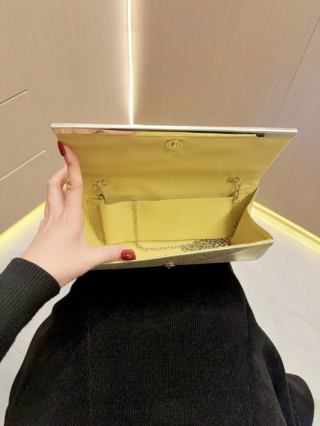 Full Diamond Shiny Clutch Bag for Women