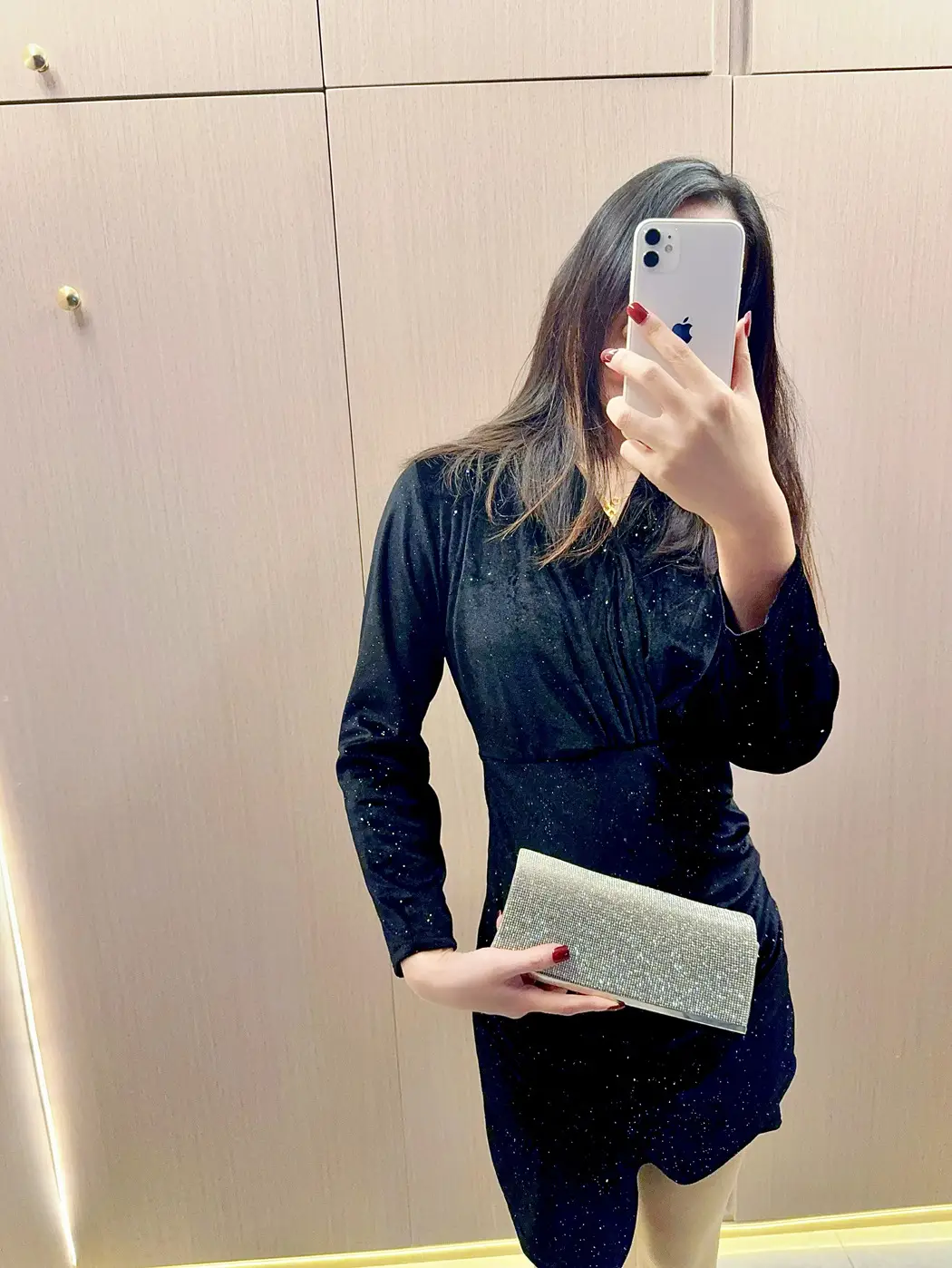 Full Diamond Shiny Clutch Bag for Women — feature 7