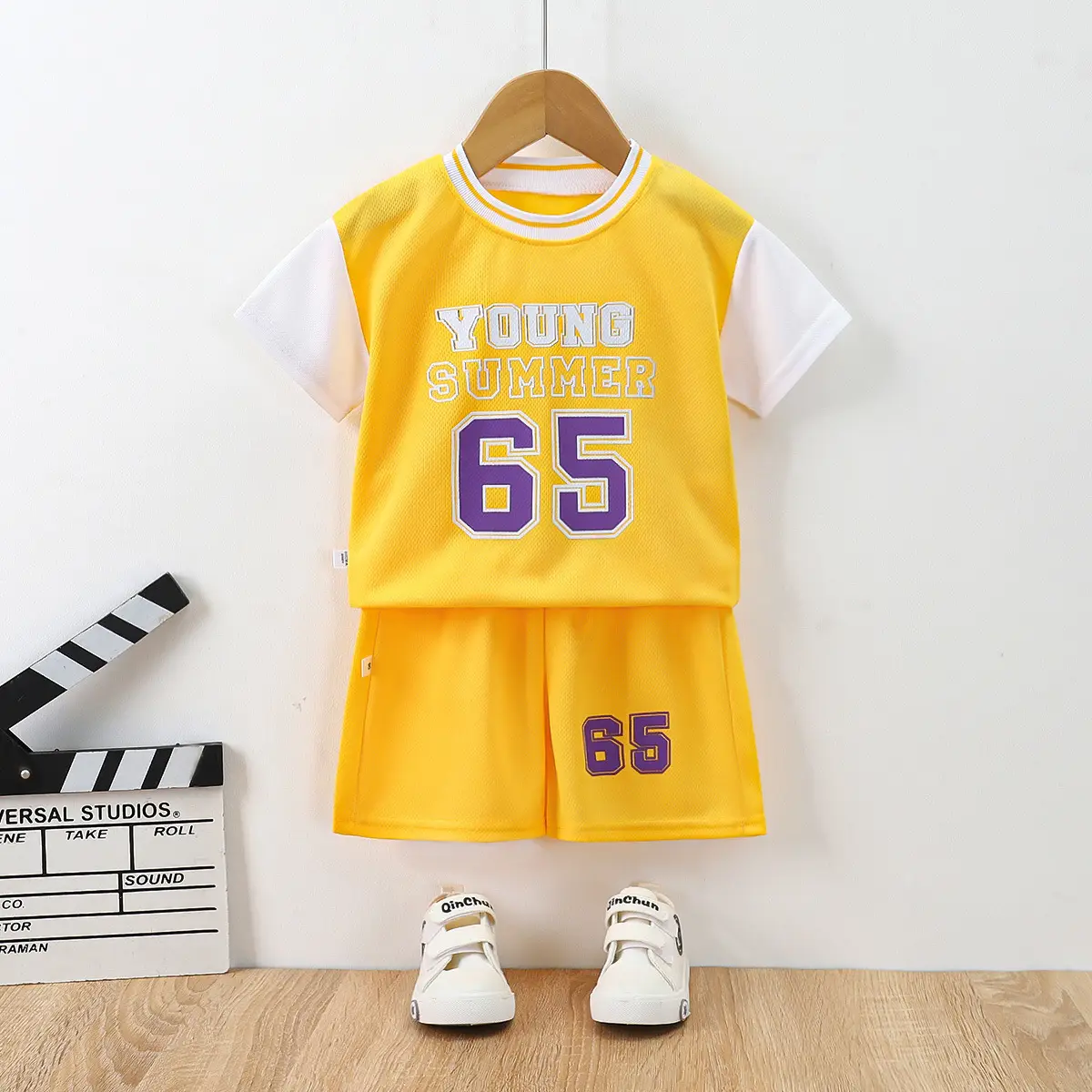 Ball uniform --- Yellow