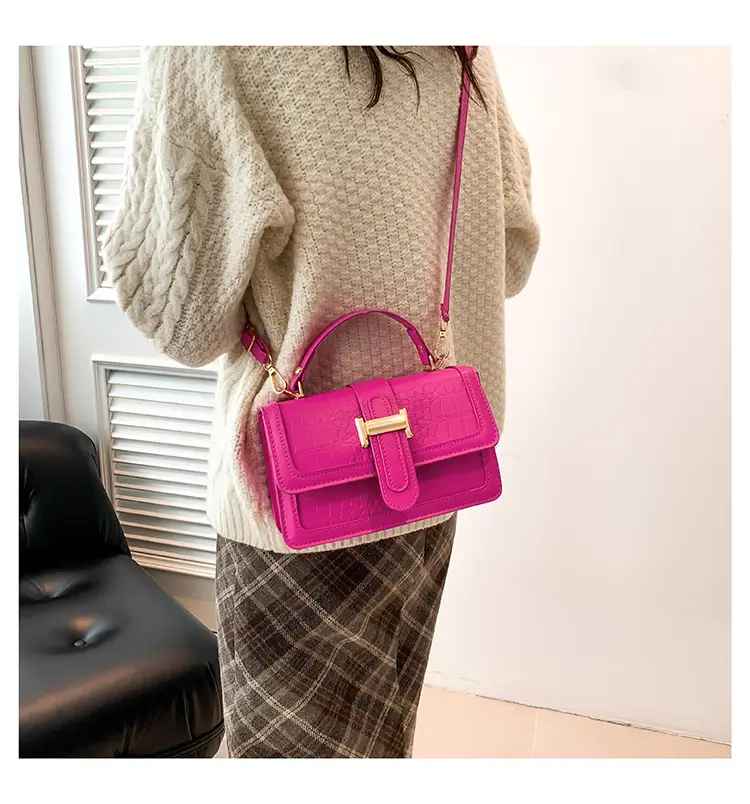 Pink Croc Leather Shoulder Bag for Women 2024 — feature 13