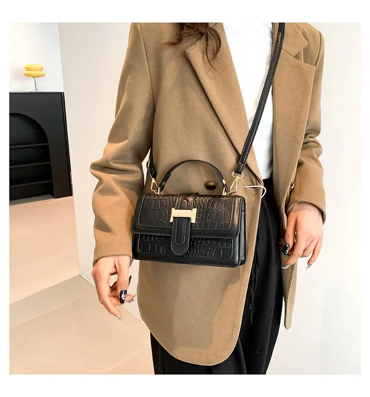 Pink Croc Leather Shoulder Bag for Women 2024 — feature 22