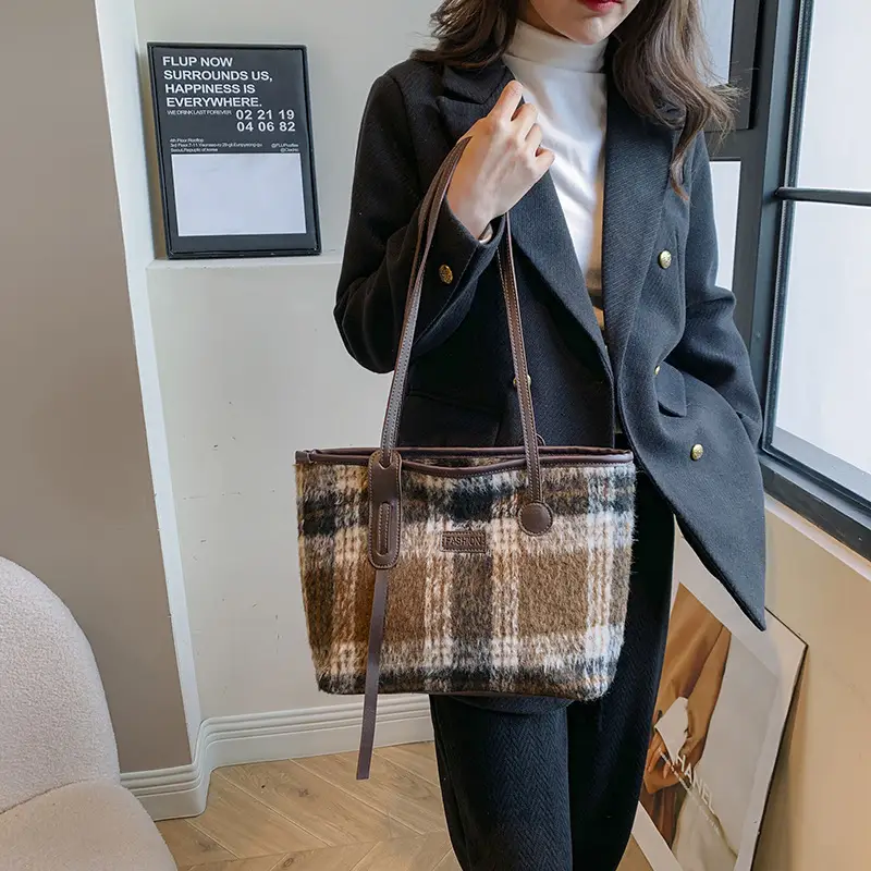 Plaid Woolen Shoulder Bag Large Capacity Women - Image 5