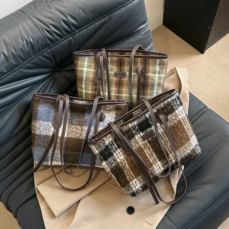 Plaid Woolen Shoulder Bag Large Capacity Women - Image 7