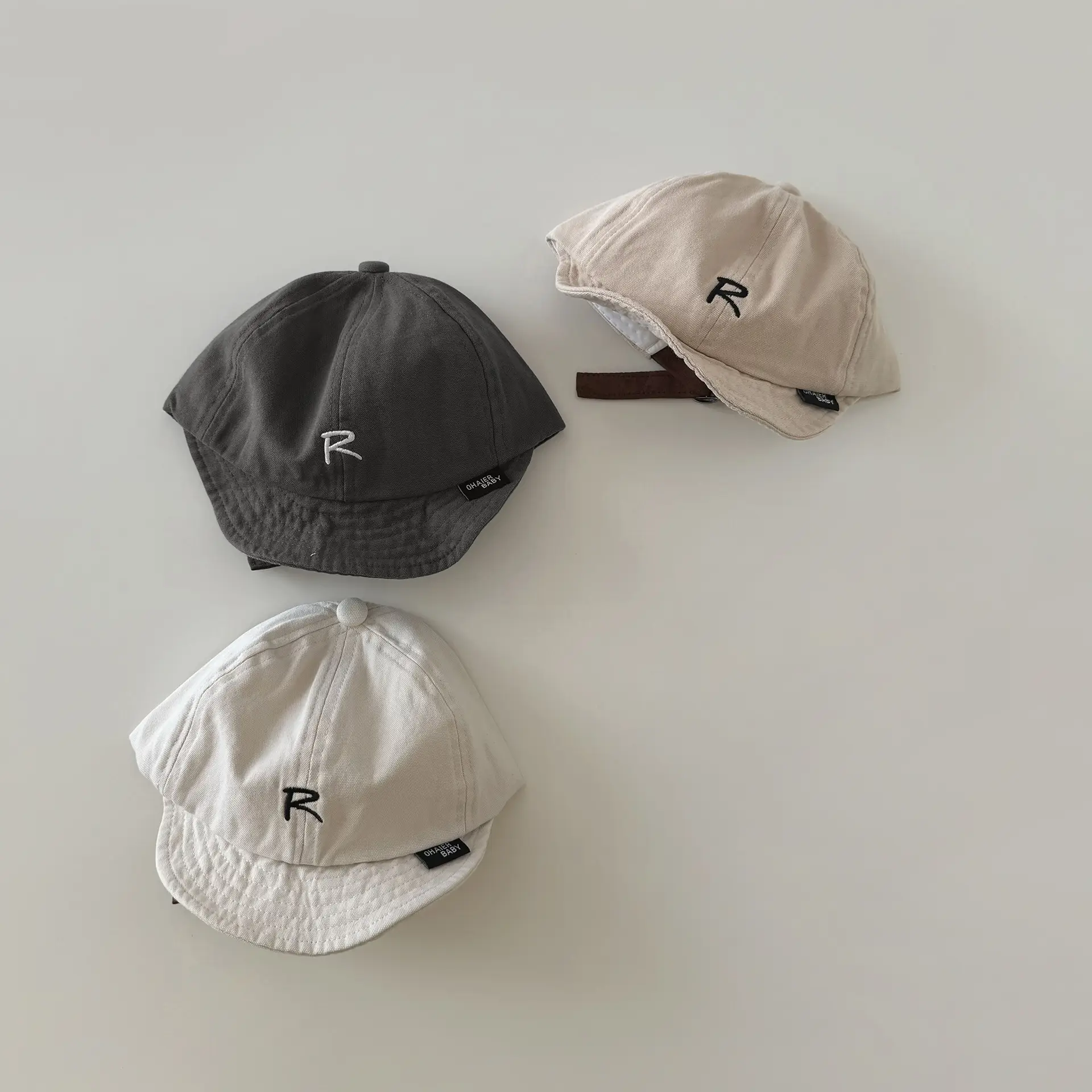 Yipan Baby Hat White 2025 Summer R Letter Ins - Image 7
