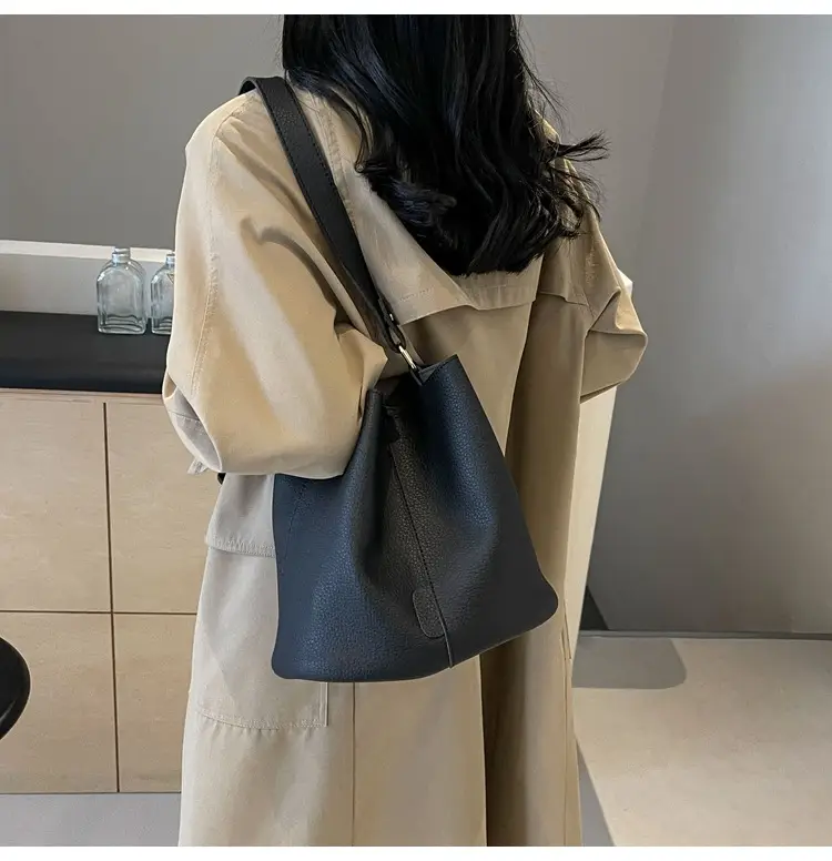 Women Retro Western Shoulder Bag Brown 2024 — feature 12